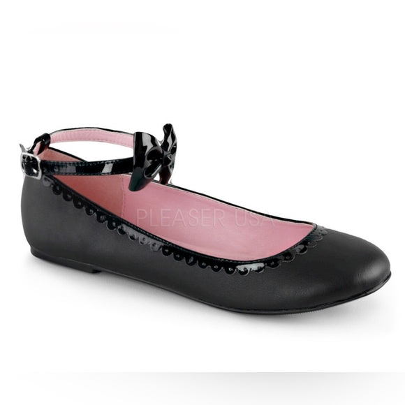 Demonia star-27 ankle strap flat with studded bow and scalloped detail. Size 5 - Picture 1 of 11